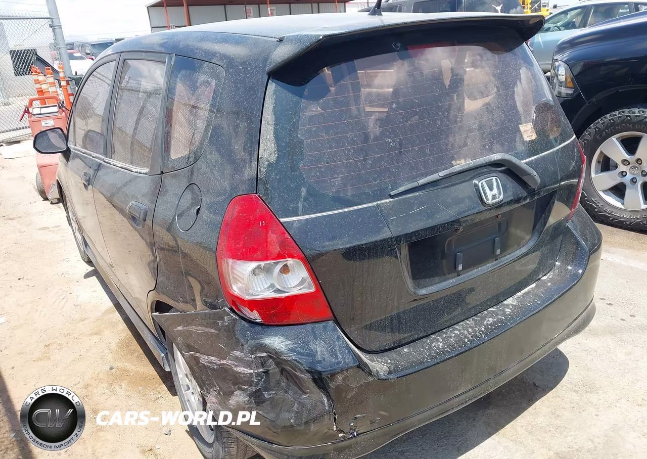 2008 Honda Fit Sport VIN:JHMGD37648S009197 - 3