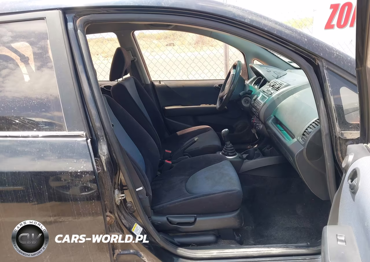 2008 Honda Fit Sport VIN:JHMGD37648S009197 - 5
