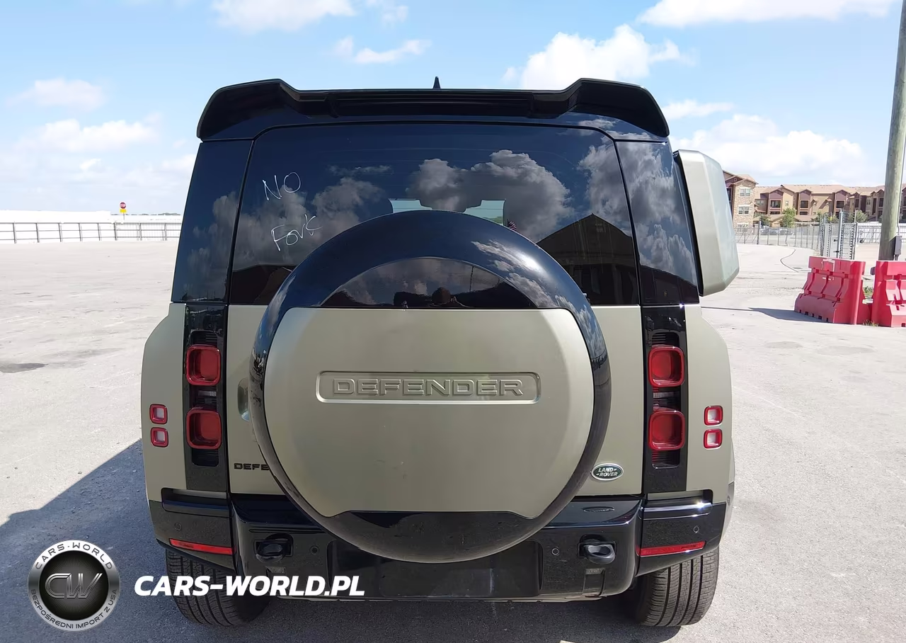 2023 Land Rover Defender 110 X-Dynamic Se VIN:SALE27EU7P2191802 - 6