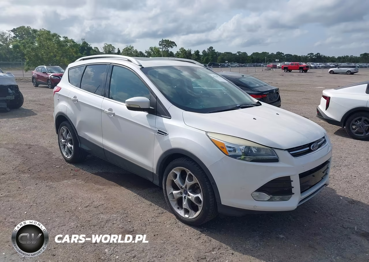 2014 Ford Escape Titanium – zdjęcie 1 z 12