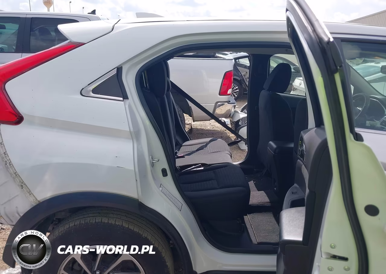 2020 Mitsubishi Eclipse Cross Es 1.5T VIN:JA4AS3AA9LZ002525 - 8