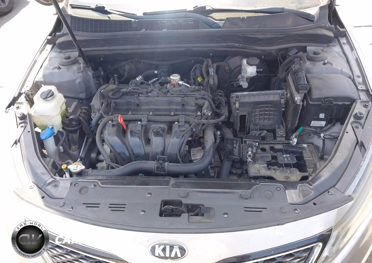 2014 Kia Optima Lx VIN:5XXGM4A71EG326885 - 10