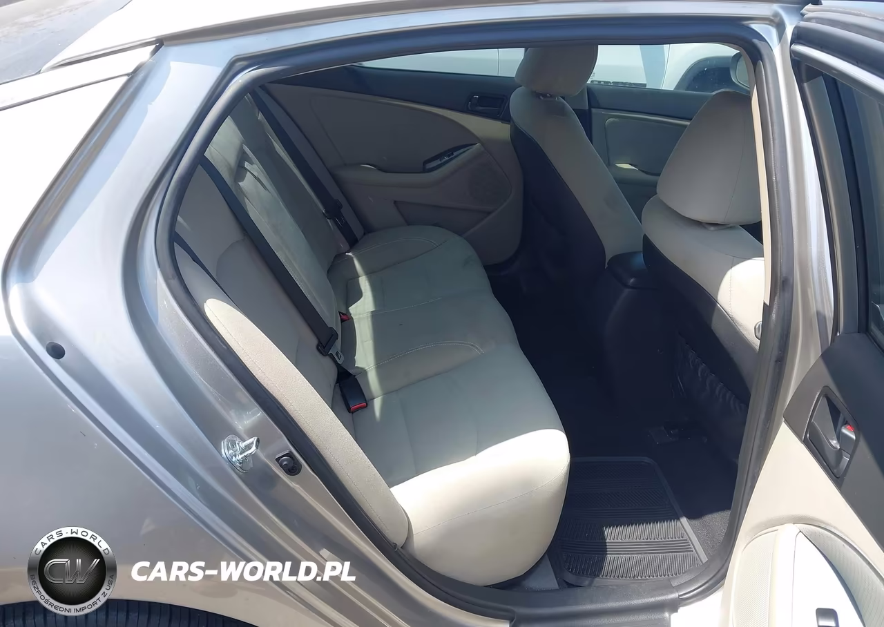 2014 Kia Optima Lx VIN:5XXGM4A71EG326885 - 8
