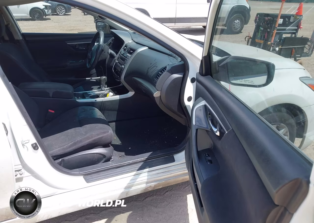 2014 Nissan Altima 2.5 VIN:1N4AL3APXEC262628 - 5