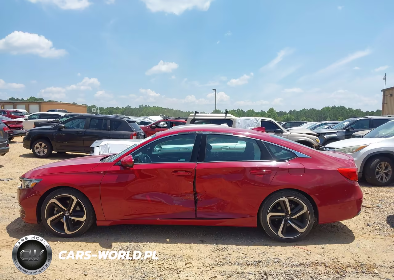 2018 Honda Accord Sport VIN:1HGCV1F30JA110761 - 14