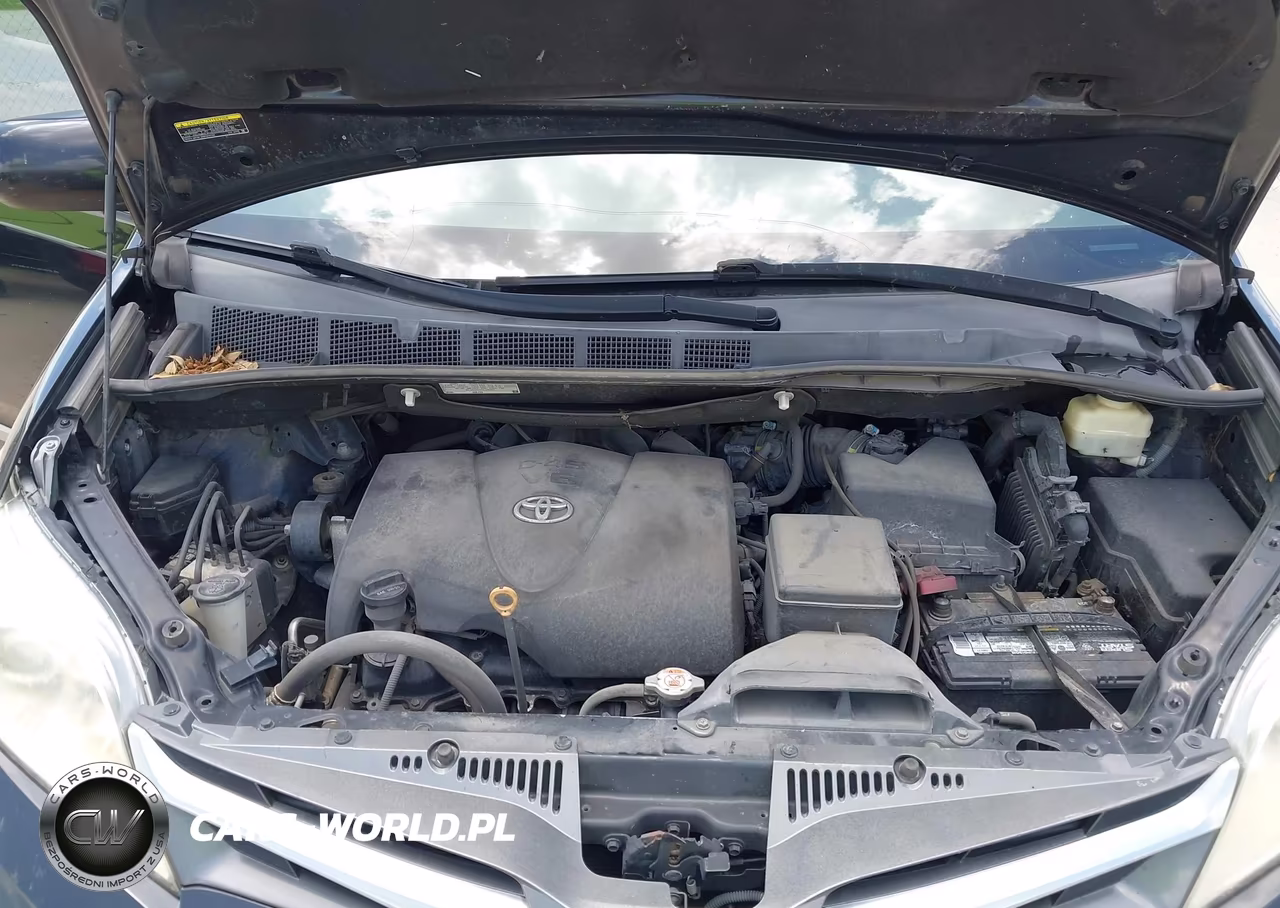 2018 Toyota Sienna Xle Premium 8 Passenger VIN:5TDYZ3DC2JS923156 - 10