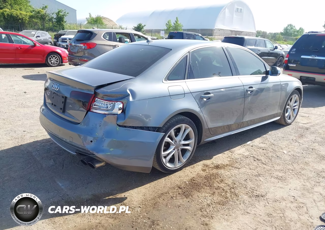 2013 Audi S4 3.0T Premium Plus VIN:WAUBGAFL7DA130866 - 4