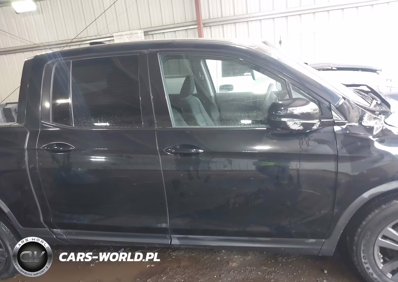 2019 Honda Ridgeline Sport VIN:5FPYK3F18KB033029 - 13
