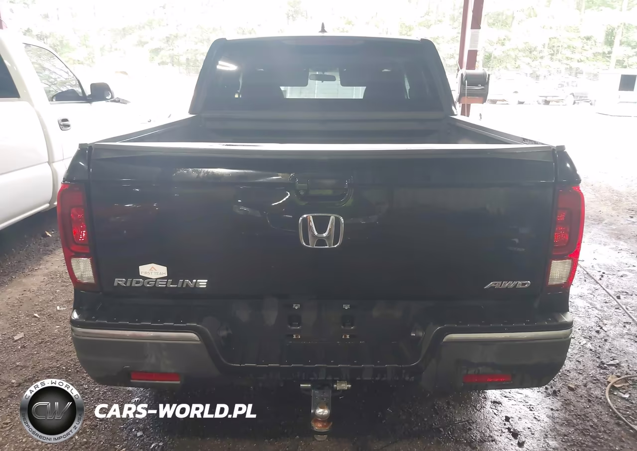 2019 Honda Ridgeline Sport VIN:5FPYK3F18KB033029 - 16
