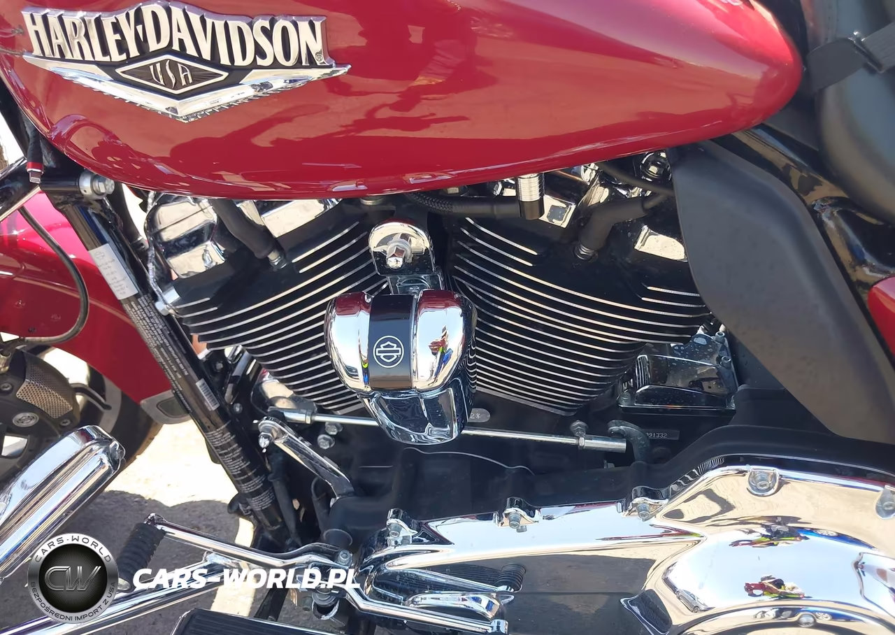 2018 Harley-Davidson Flhr Road King VIN:1HD1FBC11JB640032 - 9