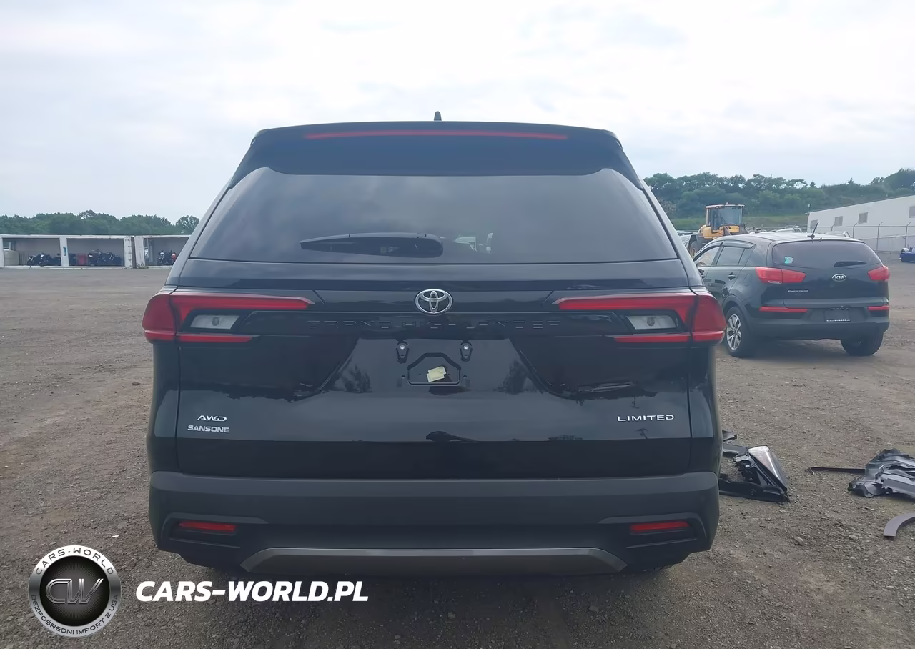 2026 Toyota Grand Highlander Limited VIN:5TDAAAB55TS130583 - 17