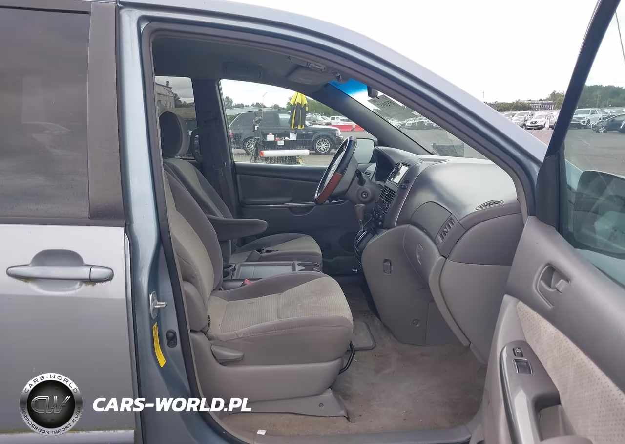 2009 Toyota Sienna Le VIN:5TDZK23C49S262570 - 5