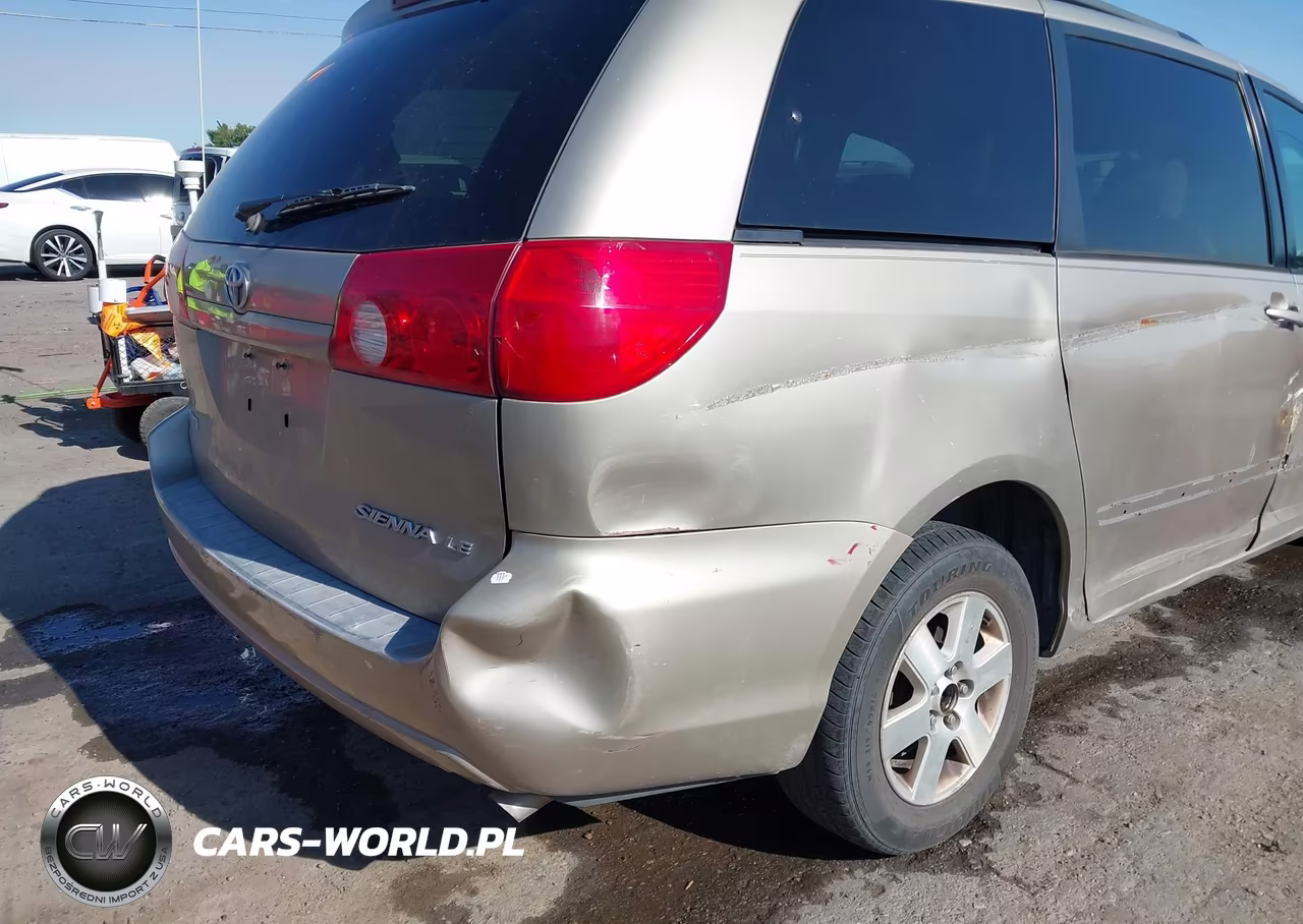 2007 Toyota Sienna Le VIN:5TDZK23C77S000264 - 13