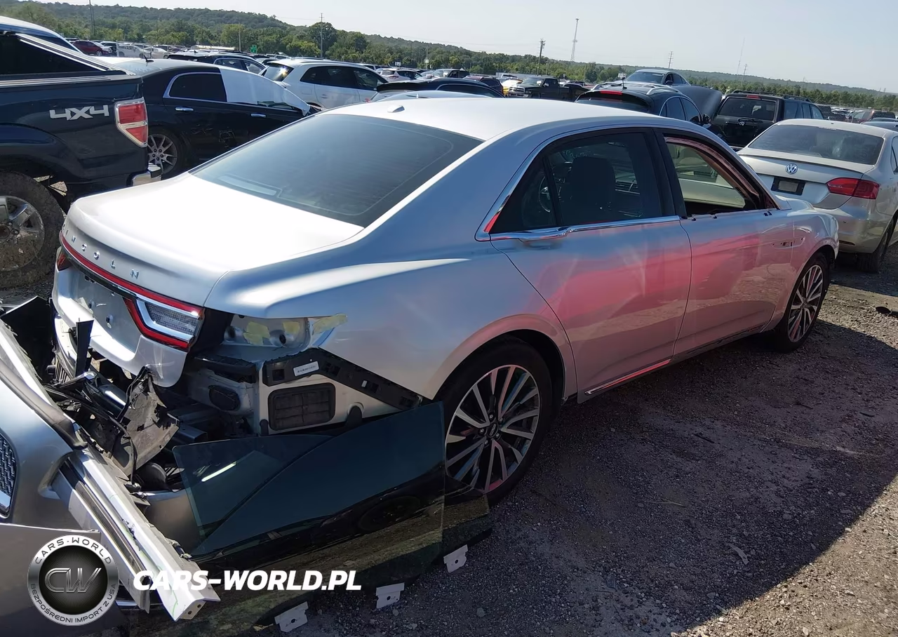 2017 Lincoln Continental Select VIN:1LN6L9SP5H5627285 - 4