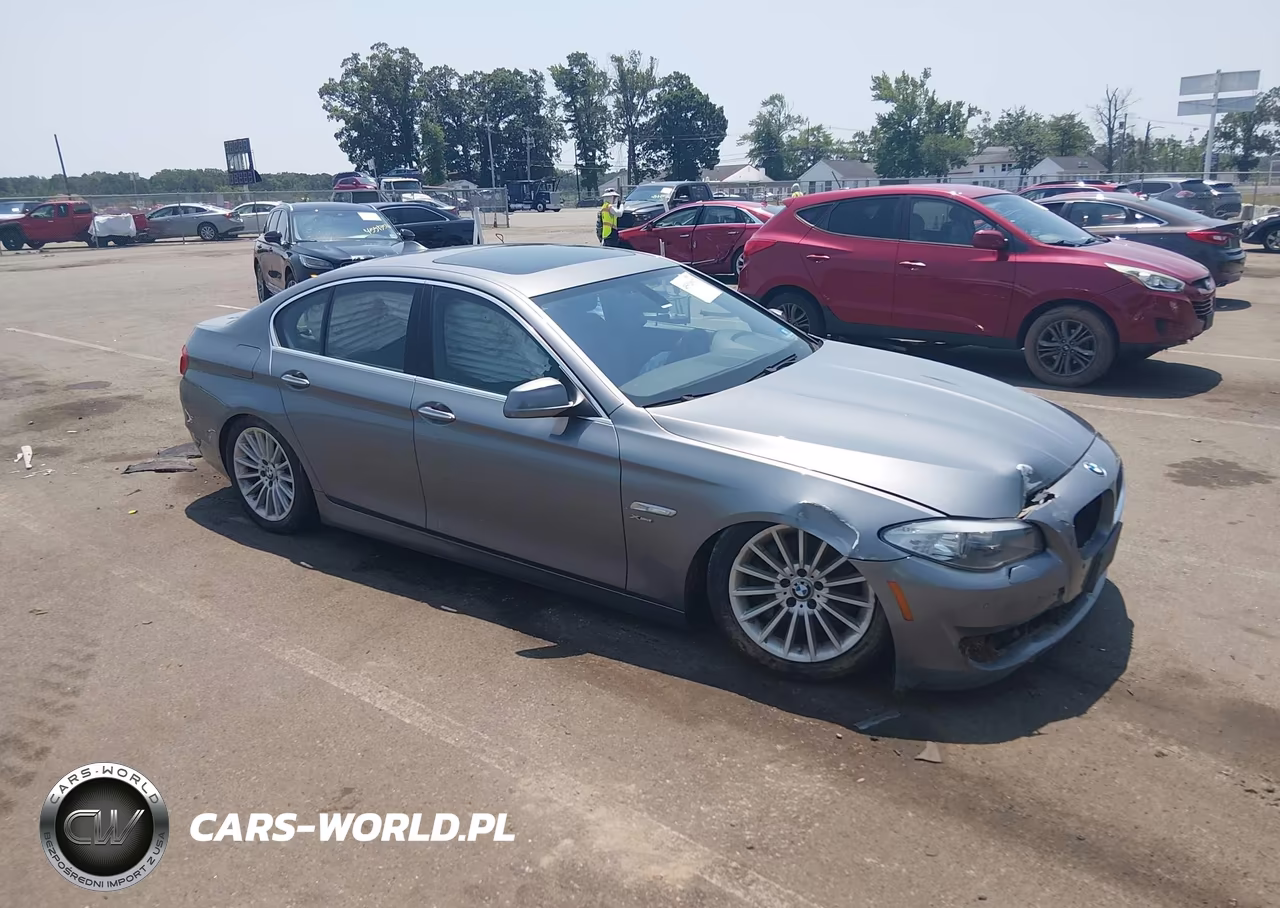 2012 BMW 535I xDrive – zdjęcie 1 z 11