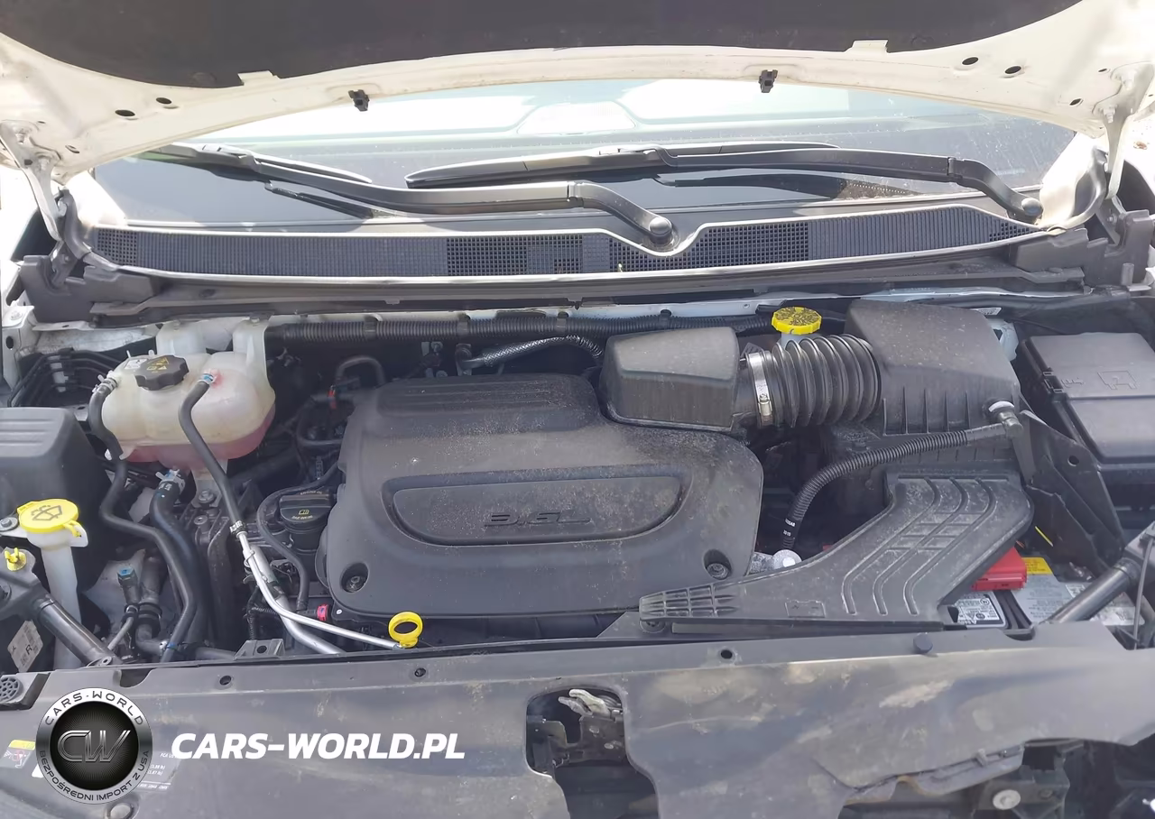 2026 Chrysler Pacifica Select VIN:2C4RC1BG7TR217232 - 10