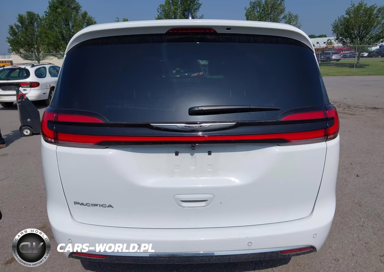2026 Chrysler Pacifica Select VIN:2C4RC1BG7TR217232 - 16
