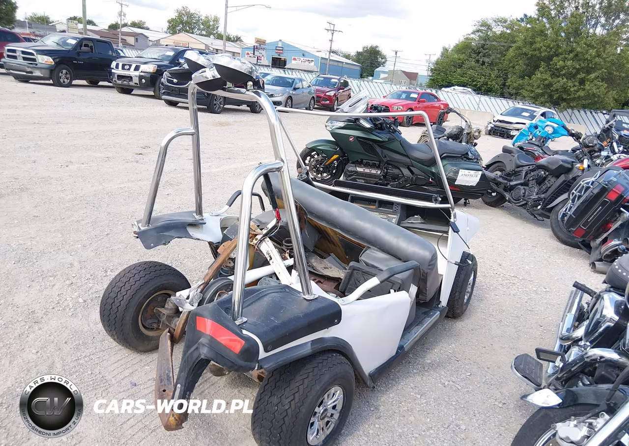 1999 Club Golf Cart VIN:LOT-1-45520941 - 4
