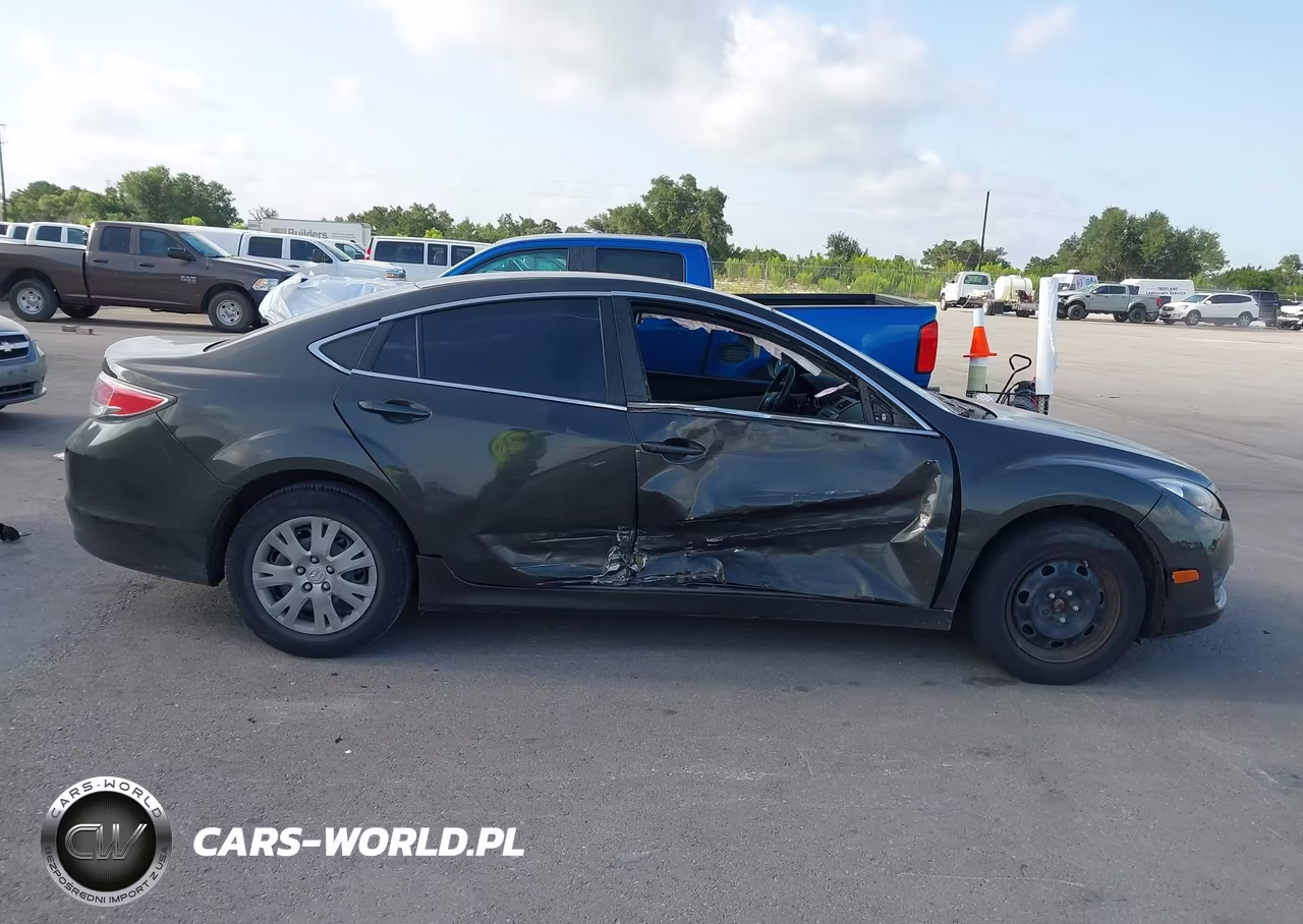 2013 Mazda Mazda6 I Sport VIN:1YVHZ8BH7D5M07911 - 13