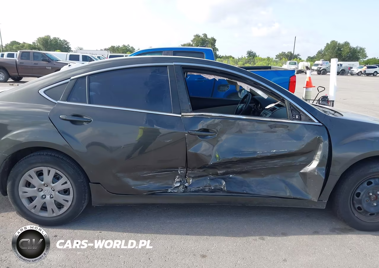 2013 Mazda Mazda6 I Sport VIN:1YVHZ8BH7D5M07911 - 17