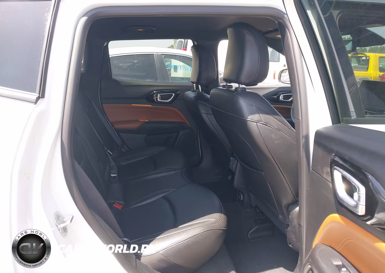 2024 Jeep Compass Limited 4X4 VIN:3C4NJDCN5RT111788 - 8