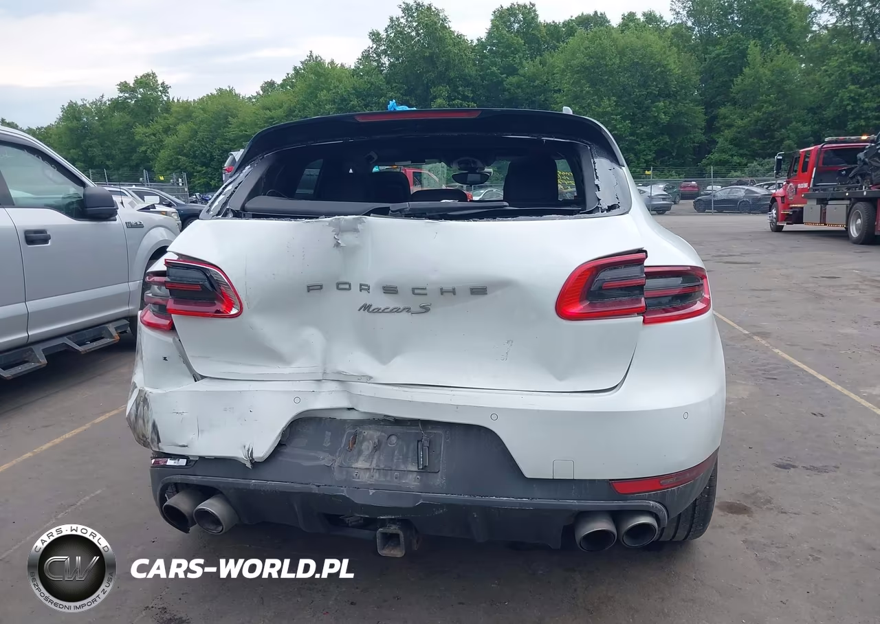 2017 Porsche Macan S VIN:WP1AB2A50HLB17140 - 16