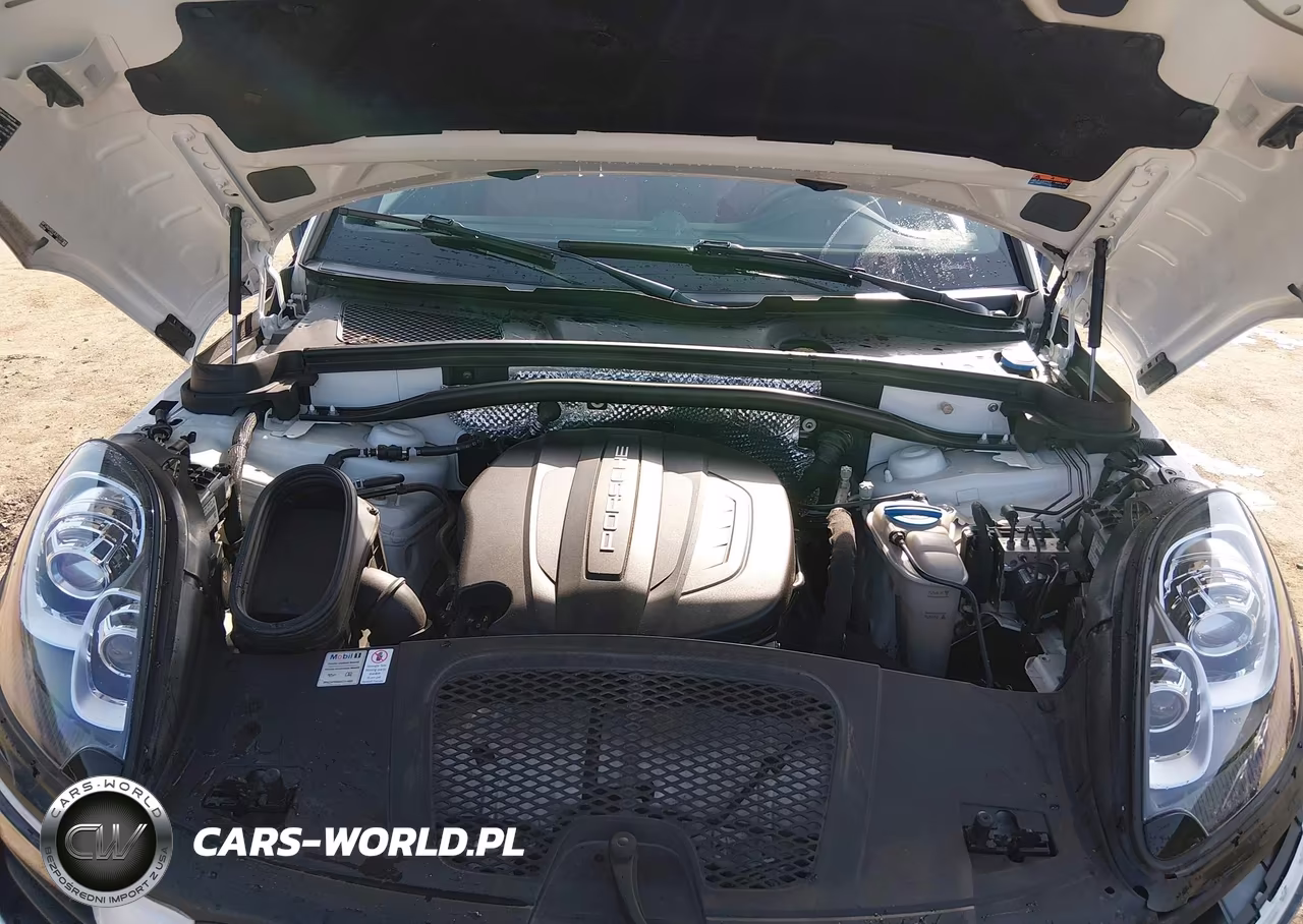 2018 Porsche Macan VIN:WP1AA2A50JLB11007 - 10