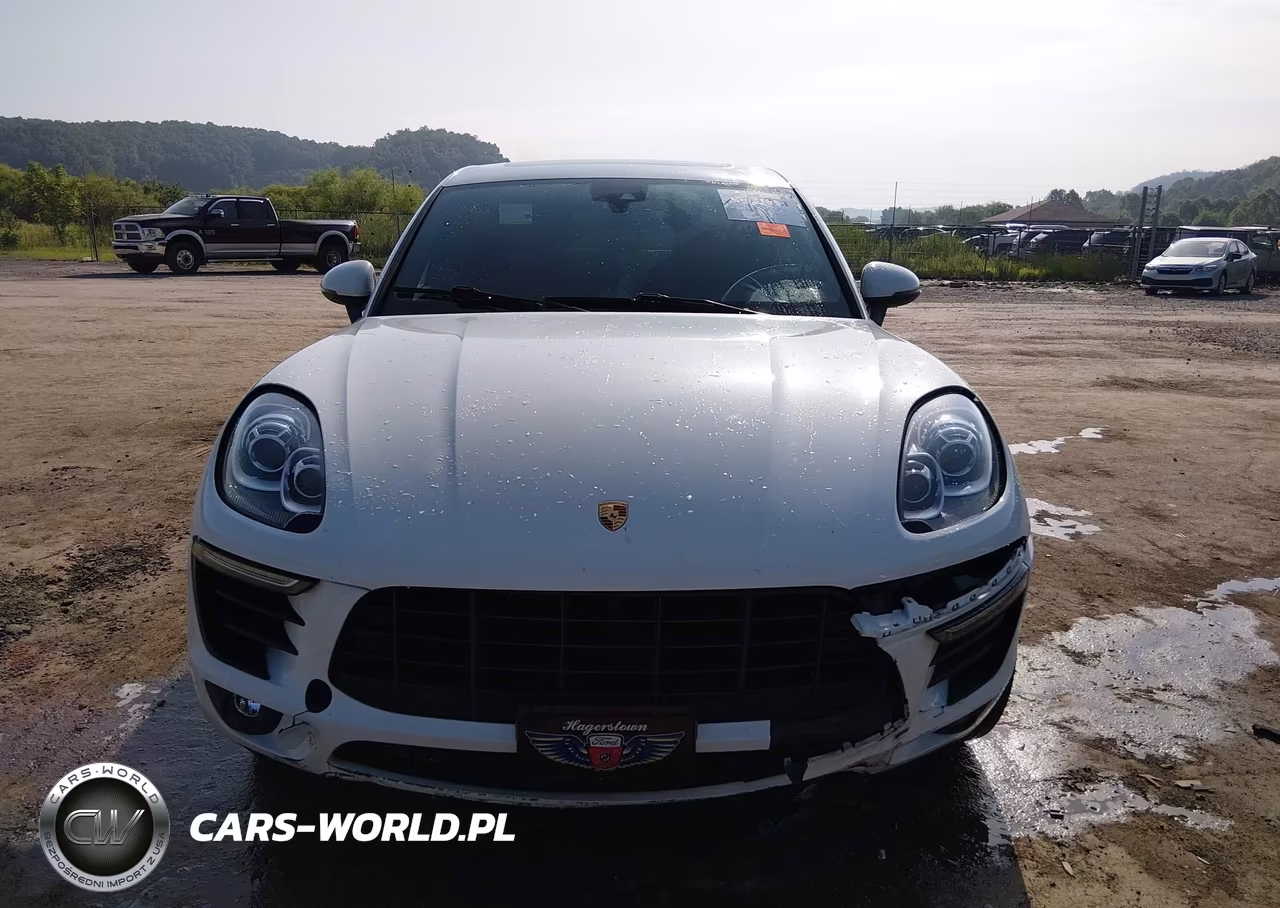 2018 Porsche Macan VIN:WP1AA2A50JLB11007 - 13