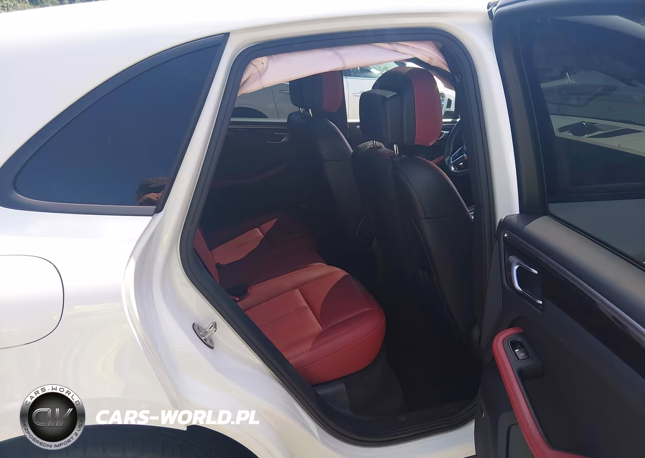 2018 Porsche Macan VIN:WP1AA2A50JLB11007 - 8