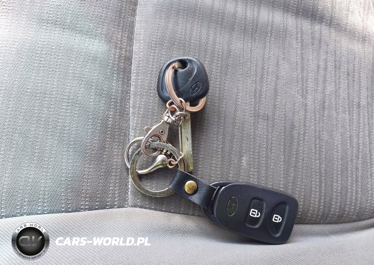 2015 Hyundai Accent Gls VIN:KMHCT4AE6FU921772 - 11
