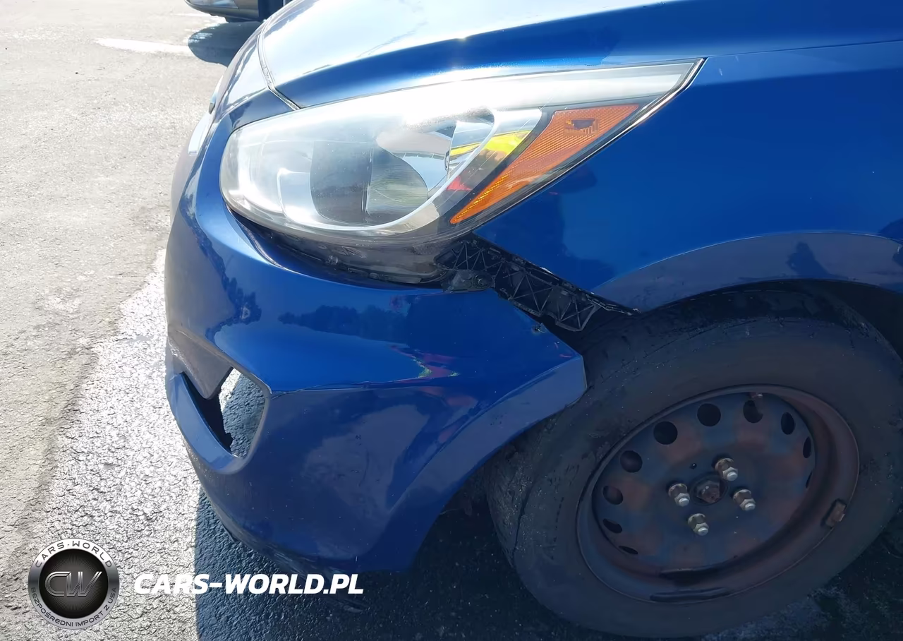 2015 Hyundai Accent Gls VIN:KMHCT4AE6FU921772 - 12