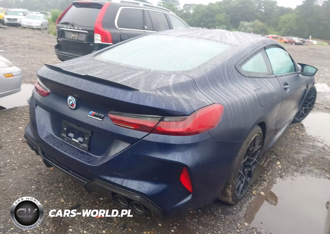 2023 BMW M8 Competition VIN:WBSAE0C05PCL11992 - 4