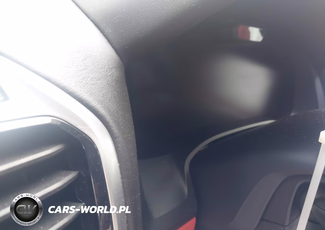 2023 BMW M8 Competition VIN:WBSAE0C05PCL11992 - 7