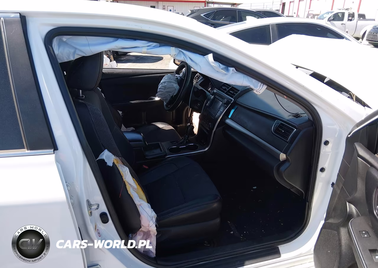 2016 Toyota Camry Se VIN:4T1BF1FK8GU176878 - 5