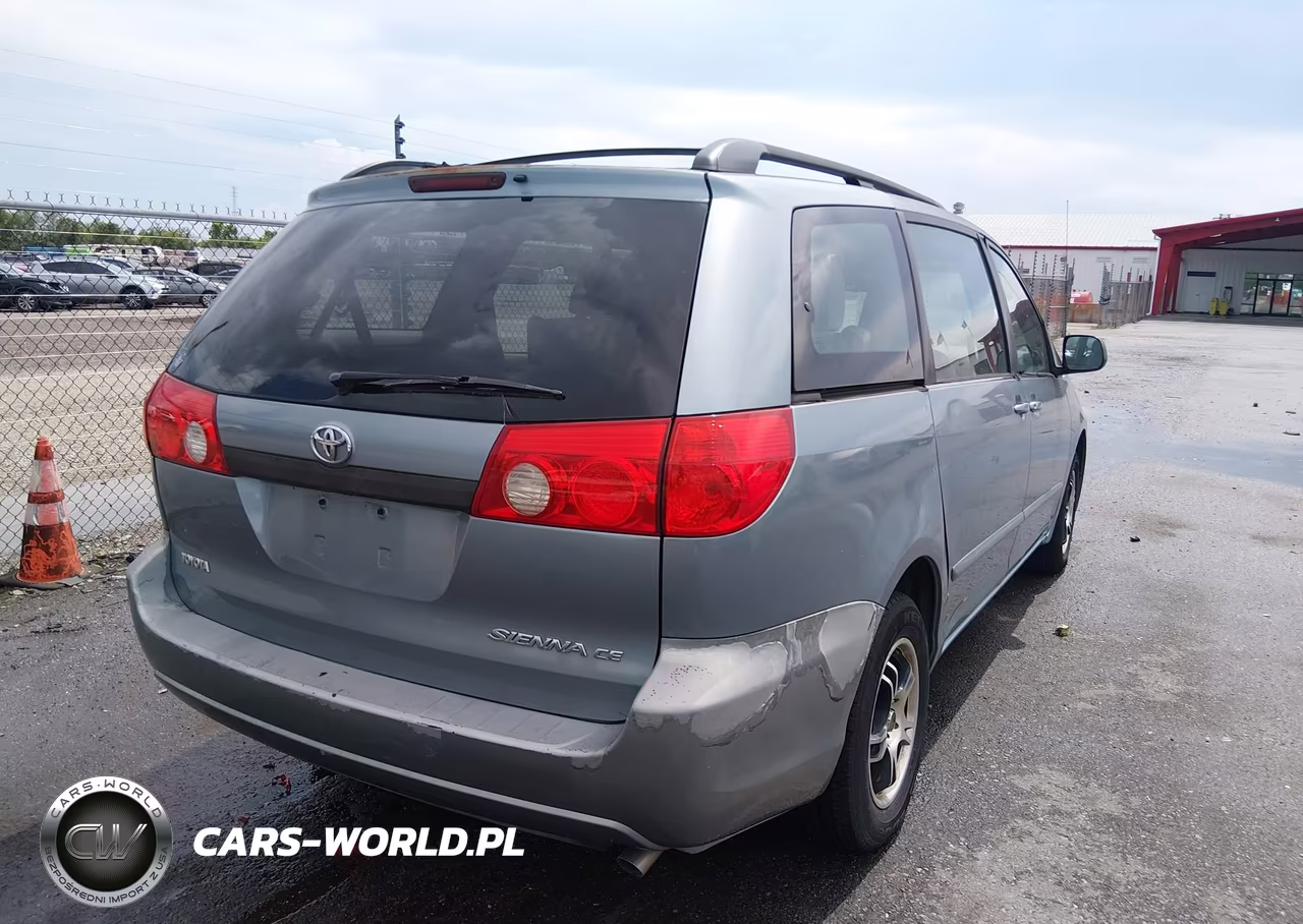2009 Toyota Sienna Ce VIN:5TDZK23C09S286316 - 4