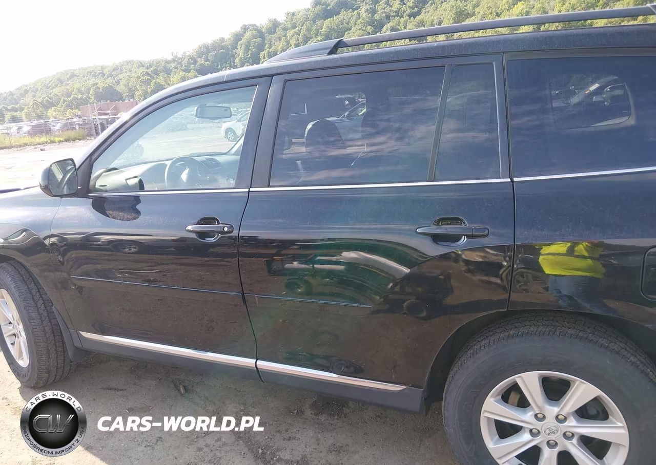 2011 Toyota Highlander Se V6 VIN:5TDBK3EH7BS066029 - 14