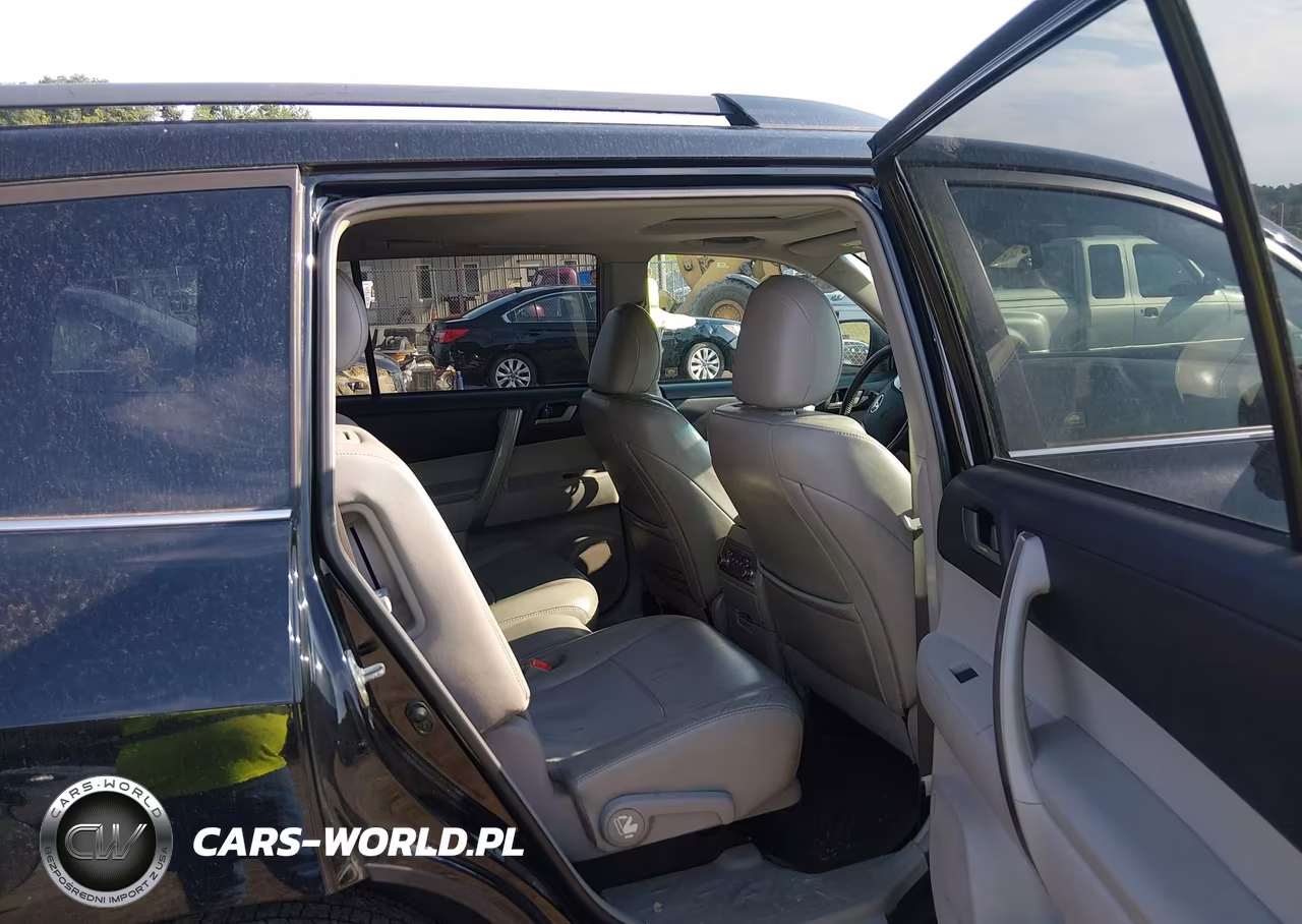 2011 Toyota Highlander Se V6 VIN:5TDBK3EH7BS066029 - 8