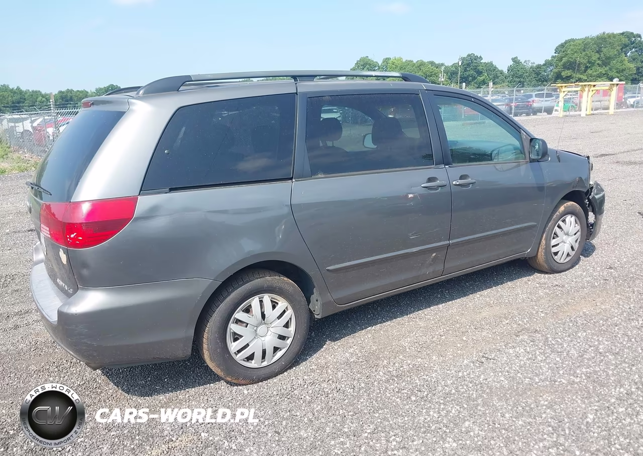 2005 Toyota Sienna Le VIN:5TDZA23C05S331588 - 4