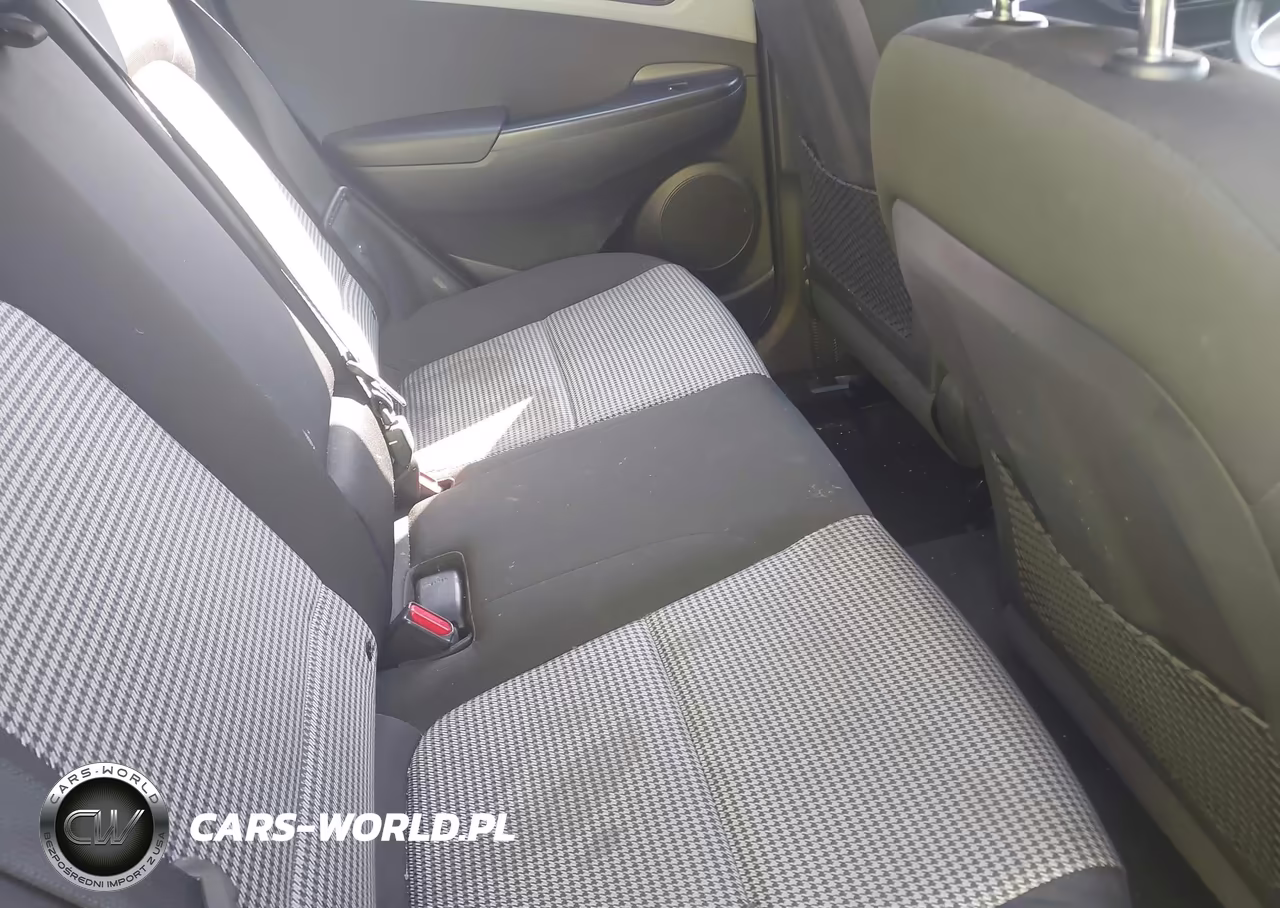 2019 Hyundai Kona Se VIN:KM8K12AA9KU254516 - 8