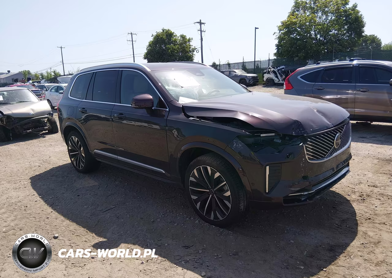 2026 Volvo Xc90 Plus, B5 Awd Gas (Mild Hybrid), Gasoline, Bright, 7 Seats – zdjęcie 1 z 16