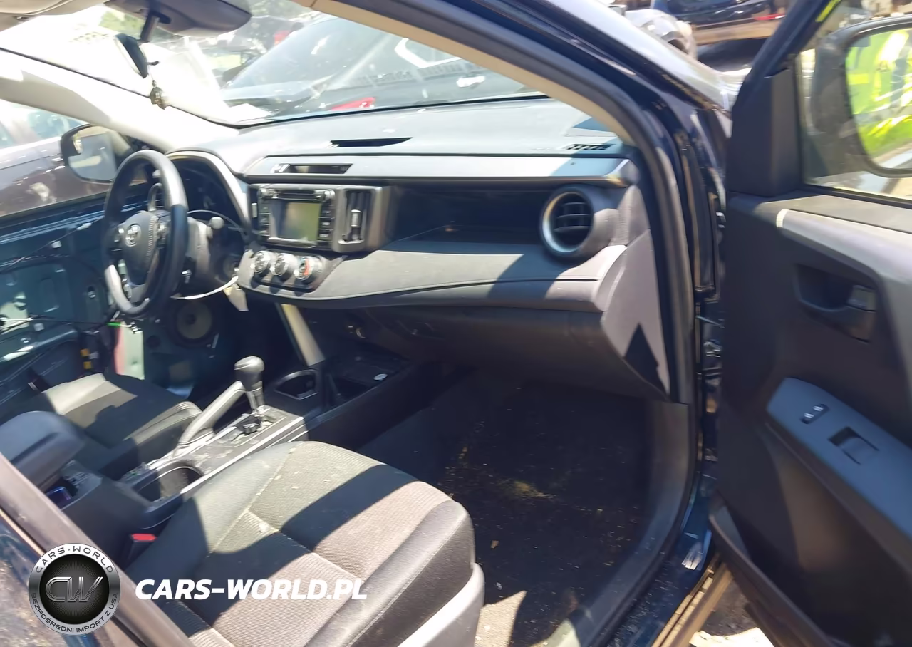 2018 Toyota Rav4 Le VIN:JTMBFREV0JJ225594 - 5