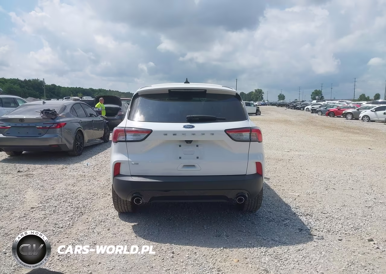 2021 Ford Escape Se VIN:1FMCU0G68MUA23502 - 16