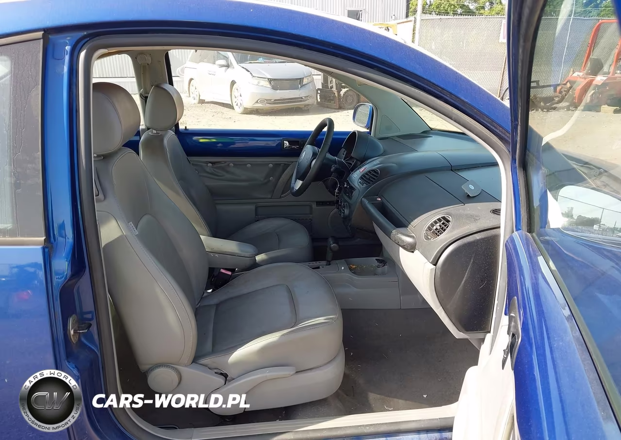 2008 Volkswagen New Beetle S-Se VIN:3VWRW31C08M508703 - 5