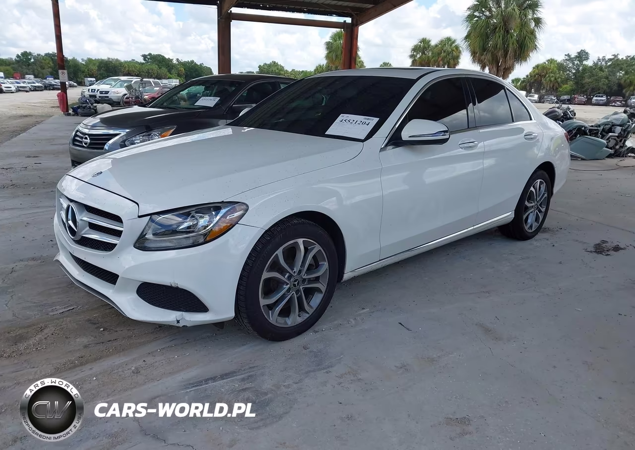 2018 Mercedes-Benz C 300 4Matic VIN:55SWF4KB8JU238324 - 2