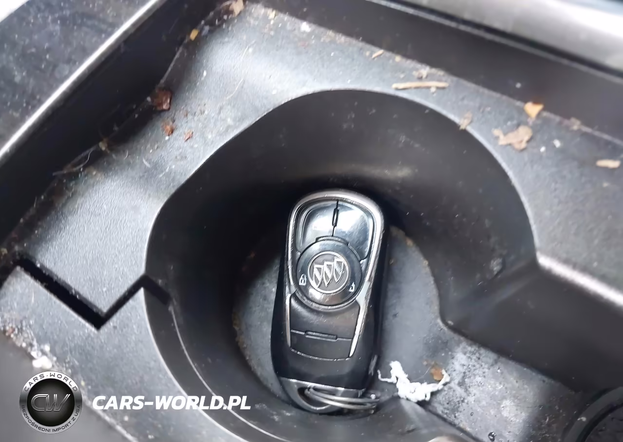 2018 Buick Enclave Essence VIN:5GAEVAKW0JJ180141 - 11