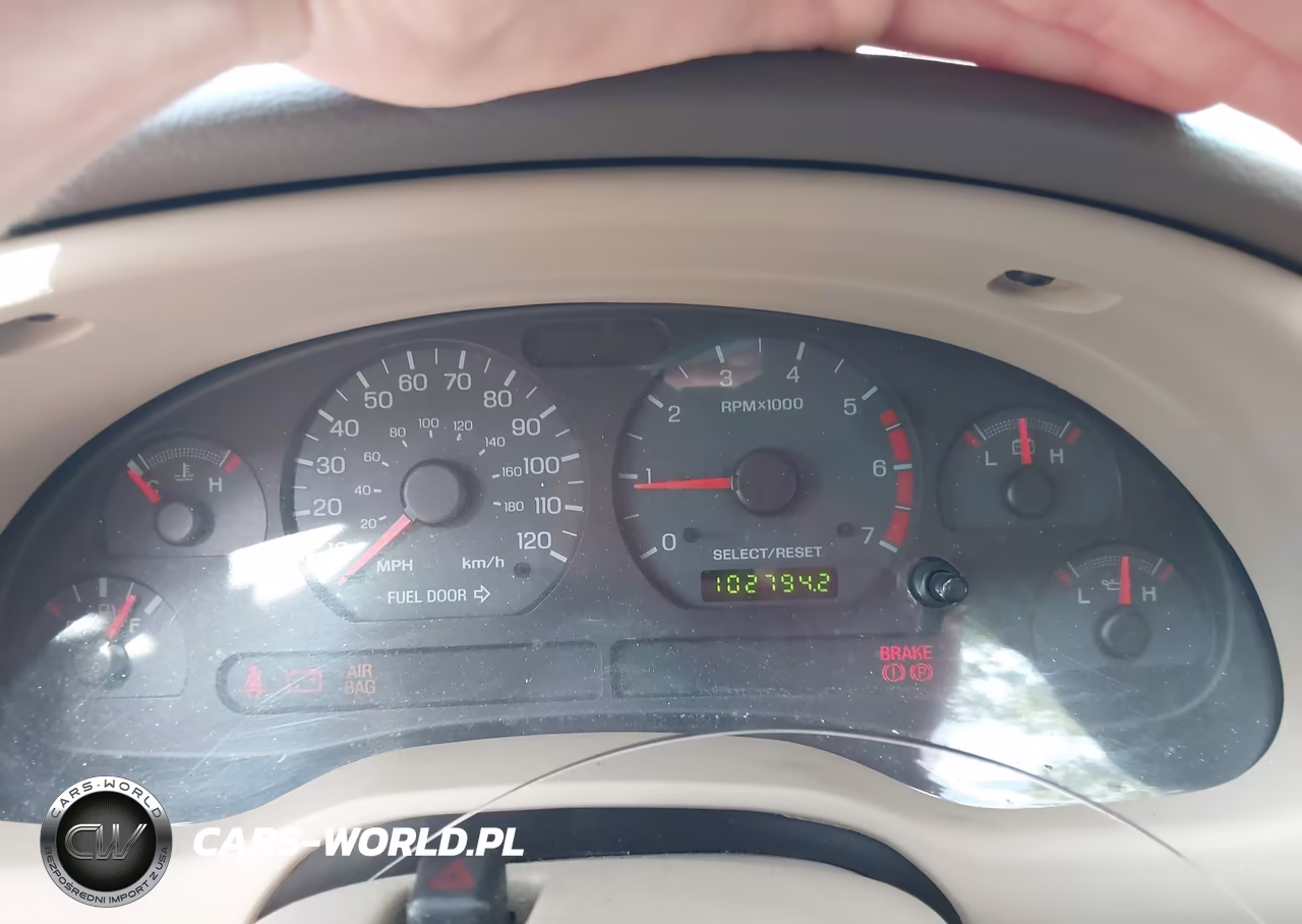 2003 Ford Mustang VIN:1FAFP444X3F400858 - 7