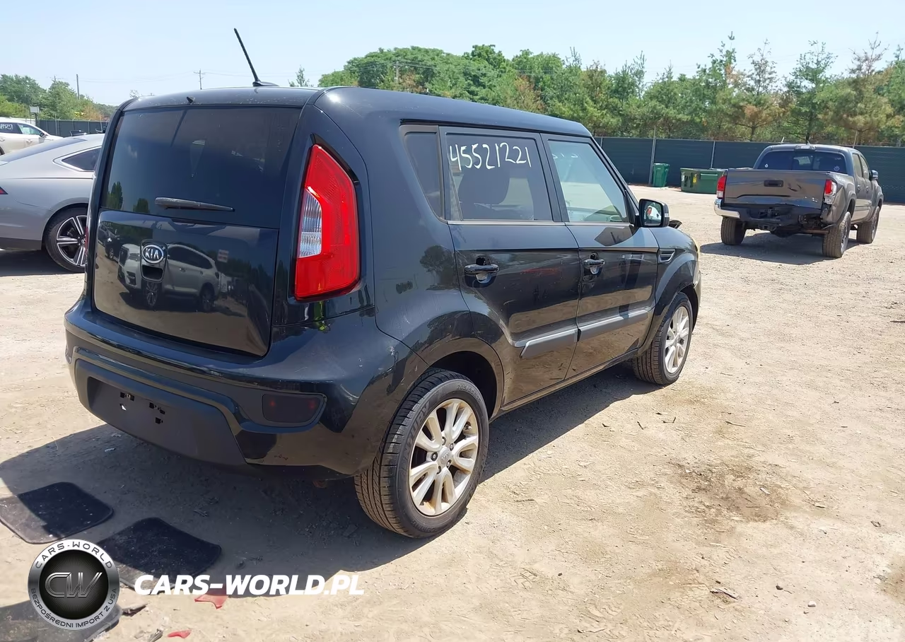 2012 Kia Soul + VIN:KNDJT2A68C7354239 - 4