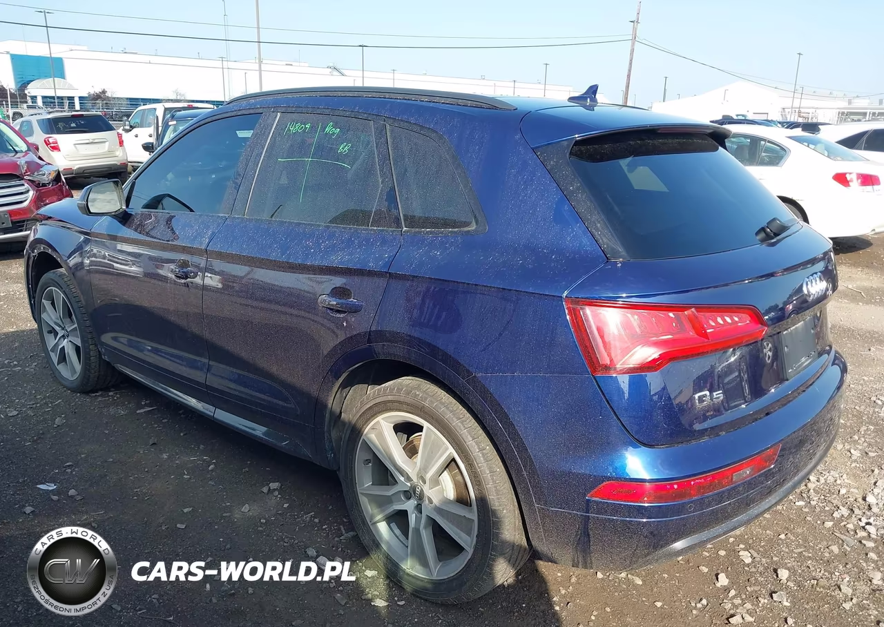 2019 Audi Q5 45 Premium VIN:WA1BNAFY0K2037077 - 3