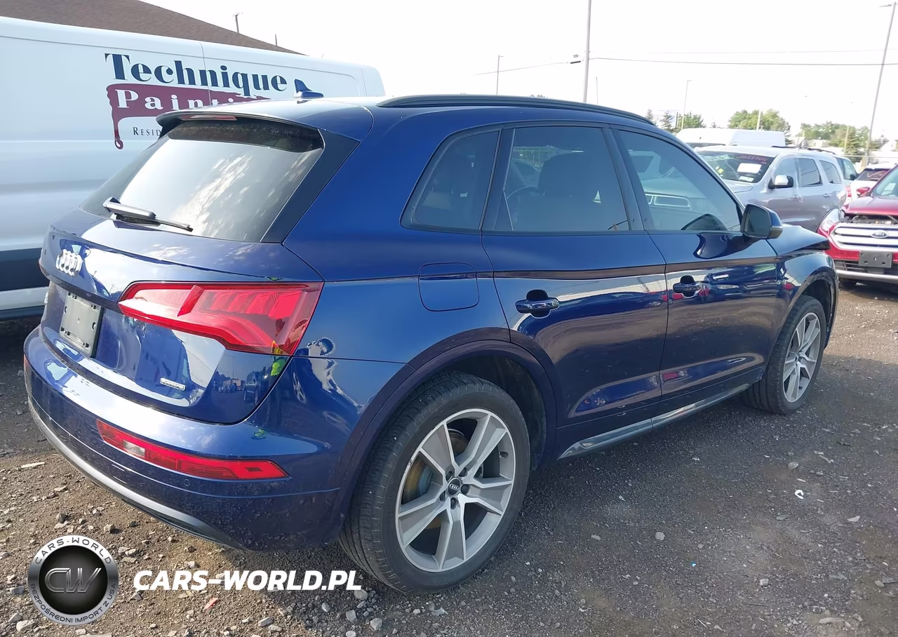 2019 Audi Q5 45 Premium VIN:WA1BNAFY0K2037077 - 4