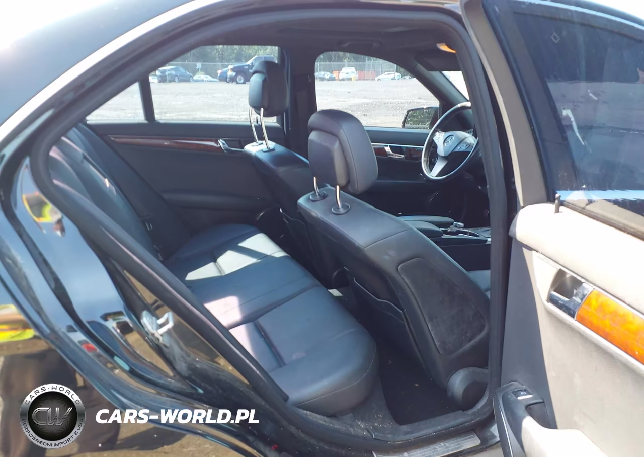 2011 Mercedes-Benz C 300 Sport 4Matic VIN:WDDGF8BB1BR162718 - 8